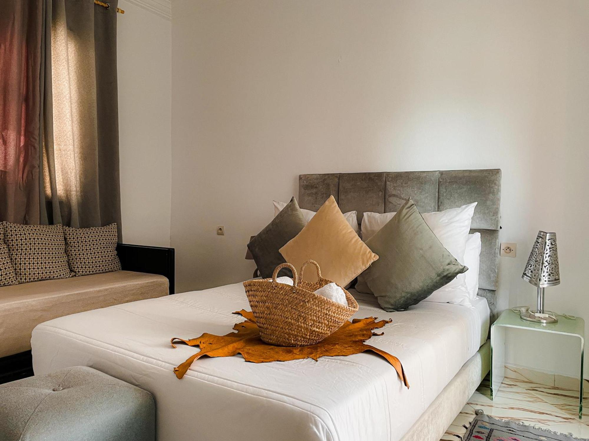 Hotel Princesse Ilham Шефшауэн Экстерьер фото