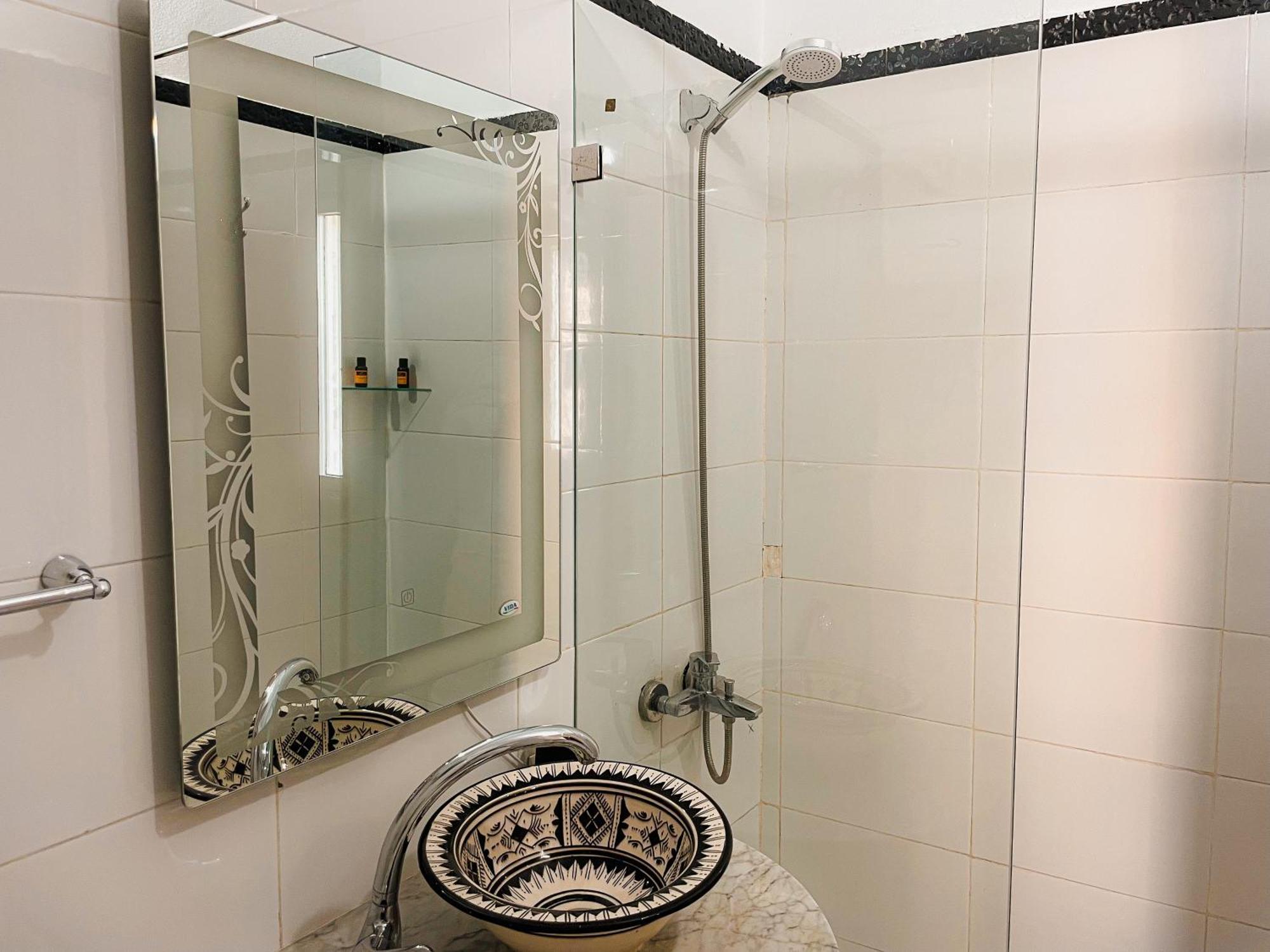 Hotel Princesse Ilham Шефшауэн Экстерьер фото