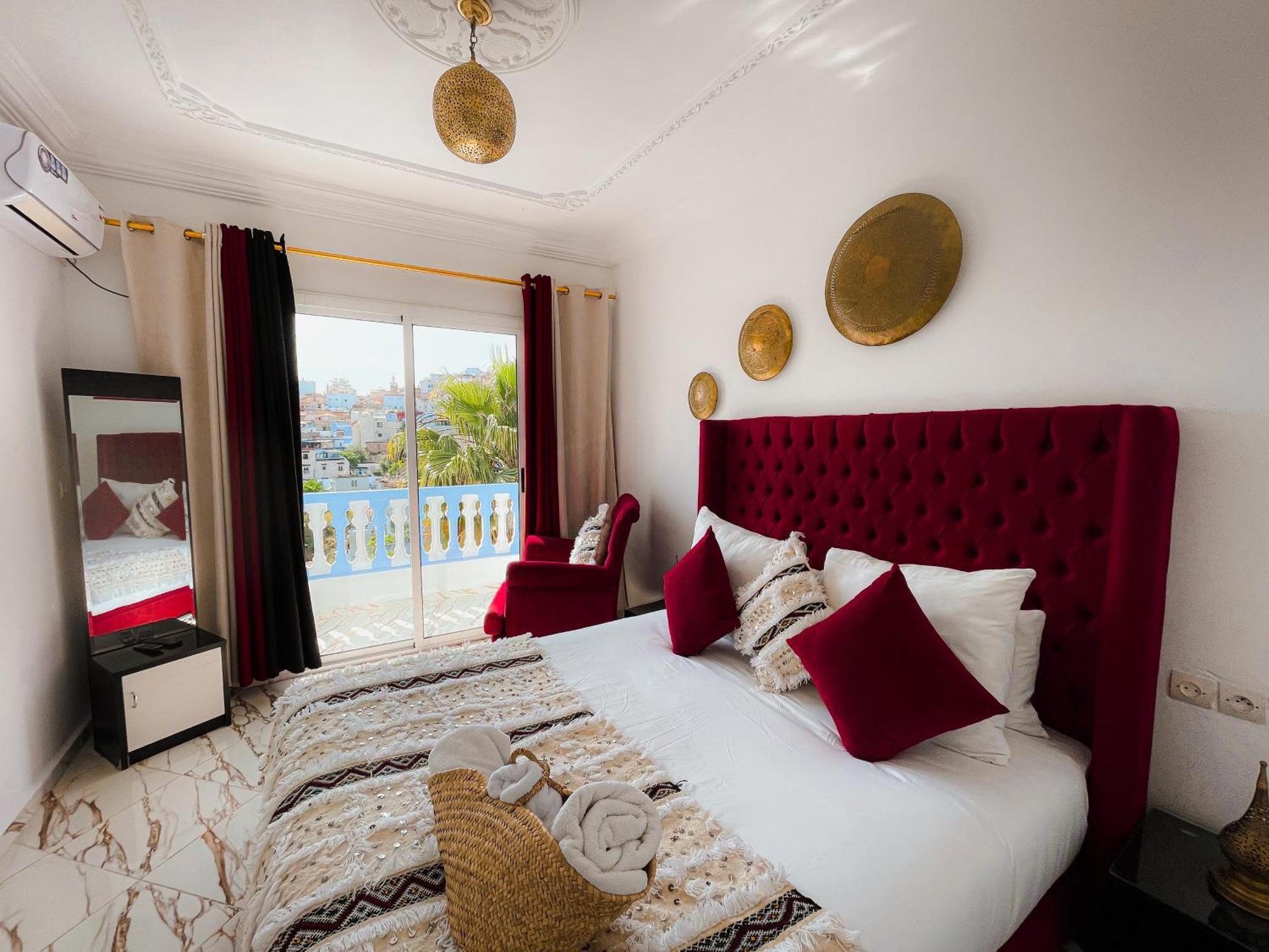 Hotel Princesse Ilham Шефшауэн Экстерьер фото