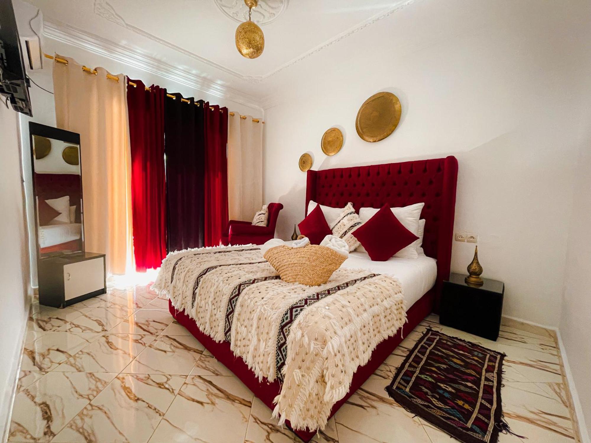 Hotel Princesse Ilham Шефшауэн Экстерьер фото